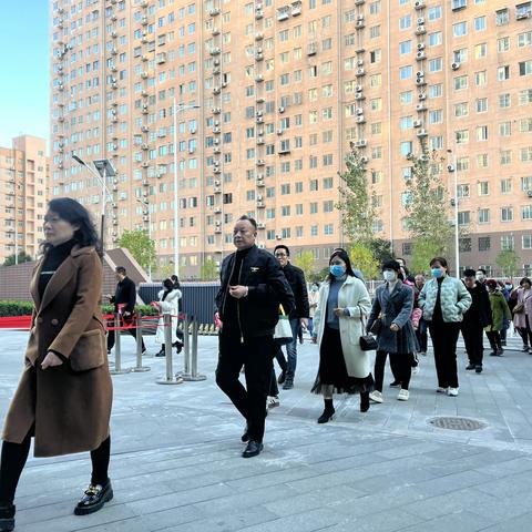 同心同德肩并肩   “泉”心全意育点点——二七区长江东路第三小学2023年秋季家长会