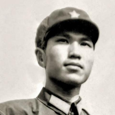 与战友 电影《芳华》的作者严歌苓幸会温哥华