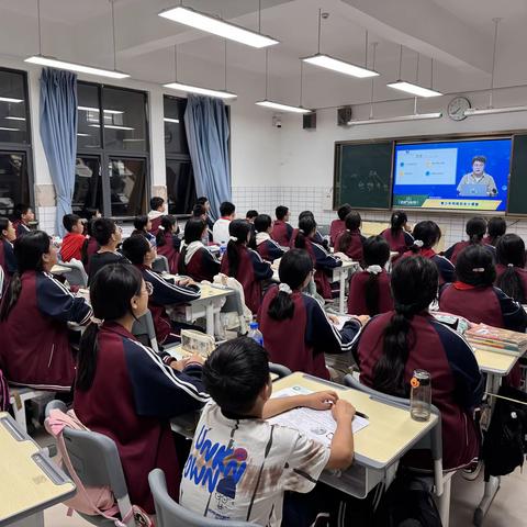 筑牢网络防线，守护学生成长——官渡区大板桥中学多措并举筑牢校园网络安全防线