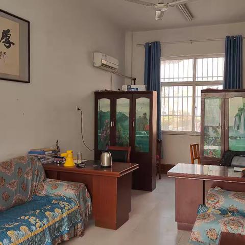 小留镇中心小学开展“最美教室”“最美办公室”评比活动