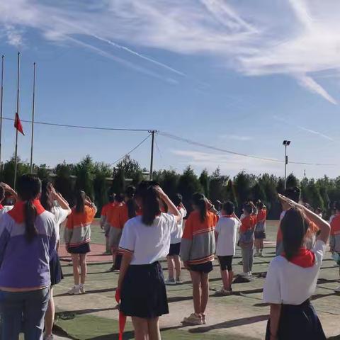 辛村小学“红领巾爱祖国”少先队入队仪式