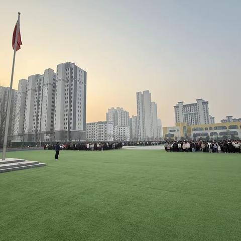 让安全成为习惯 让习惯成就人生——成安县南湖小学开展国旗下课间活动安全主题讲话