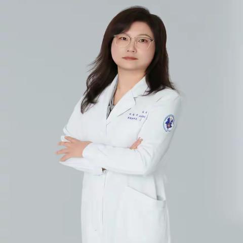 【专家坐诊及手术】11月25日、11月29我院特邀昆明医科大学第一附属医院速存梅教授、云南省肿瘤医院严志凌教授到我院妇科行直播及手术！