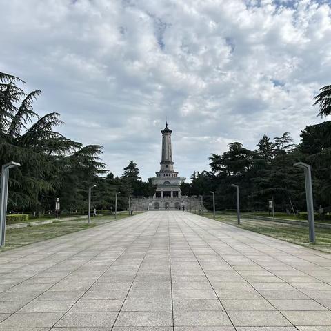 追忆革命历史丰碑，传承敢打必胜精神