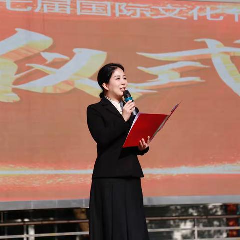词海冲浪大比拼—江南实验学校举行第七届“单词王”大赛