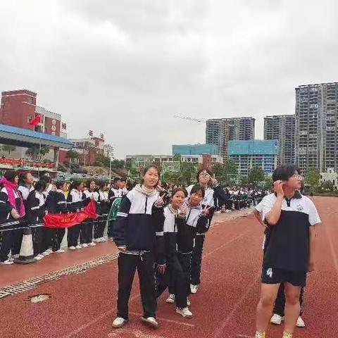 C2108快乐＝运动+放松+学习+骄人成绩