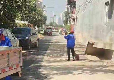 五马街道持续推进城乡环境卫生提升行动工作