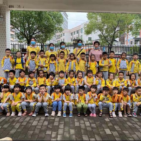 参观小学初体验，幼小衔接促成长一一大埔县城南幼儿园参观小学活动