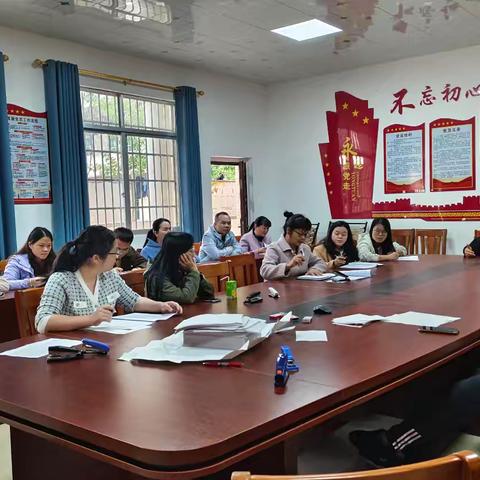 筑牢生命安全防线——岑溪市梨木中学成功举行2025年秋季期防震减灾应急疏散安全演练