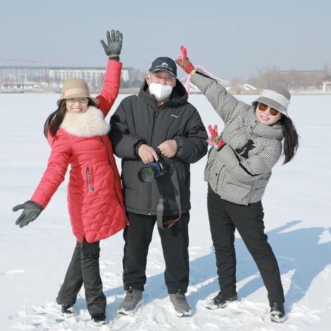 快乐时光---鹤鸣湖雪浴--2023.2.10