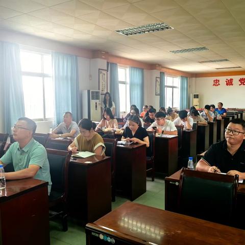 筑牢校园健康防线——马新中学组织蚊媒疾病防控专题培训