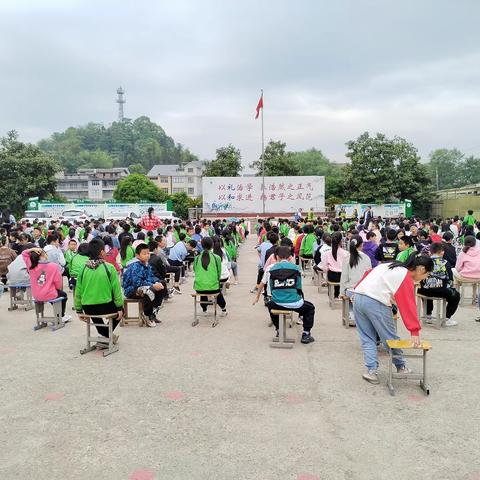 “关爱生命　预防溺水”---广信区应家小学开展防溺水系列活动