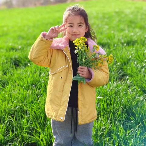 【少年当有凌云志，不负韶华行且知】—狮子庙小学优秀学生展（二一班）