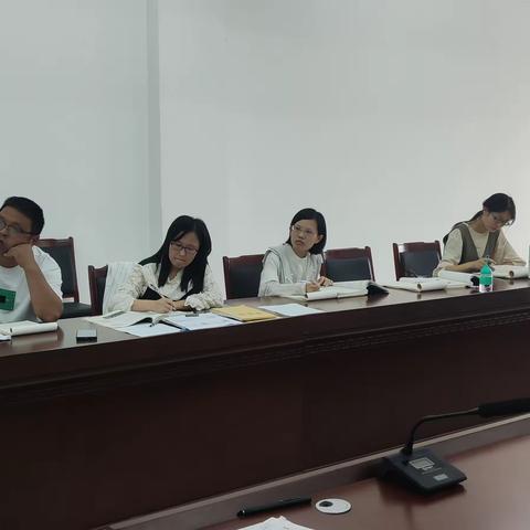 研读高考试题，把握教学方向——山东省菏泽第一中学南京路校区高三教研活动