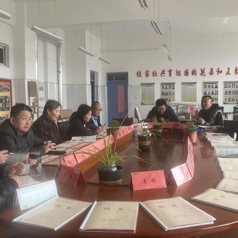凝心聚力抓备考，砥砺前行提质量 ----六合学校八年级地生复习研讨会