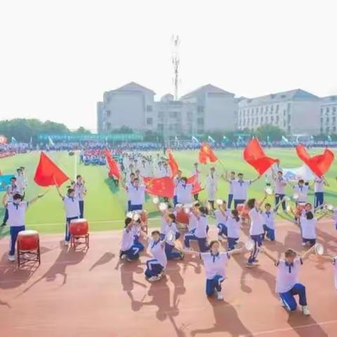 精彩不落幕，青春正当时             --湖南师范大学附属中学2221班体育节暨田径运动会