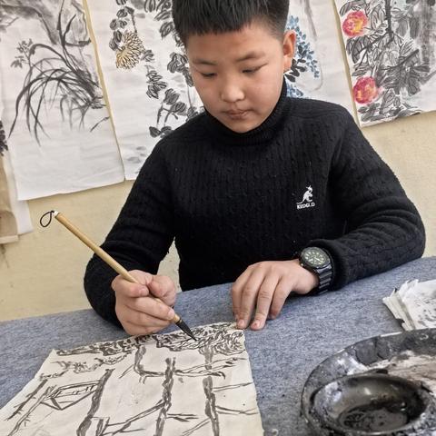 艺语心画艺术培训学校优秀学员个人展览之四