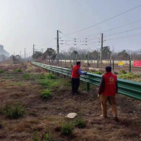 南昌市青云谱区青云谱镇全力做好全国“两会”期间铁路护路联防工作