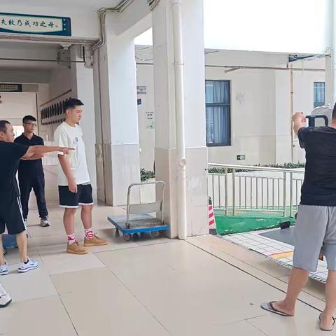 海口市龙华区2025年小学六年级教育质量监测工作圆满完成