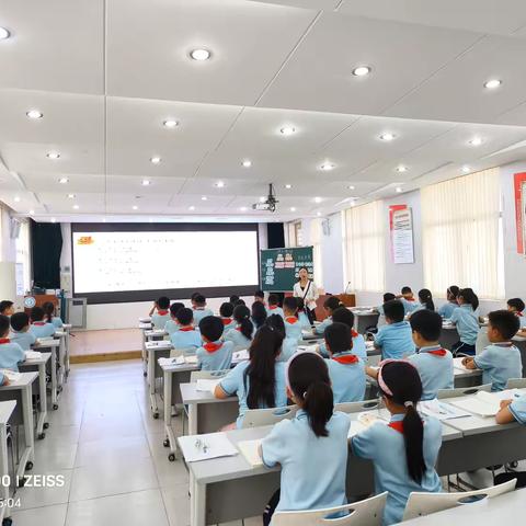 融学科之智 研童话之趣——许昌市八一路小学语文大教研活动