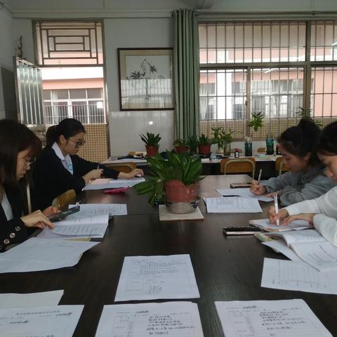 美术组开展第六次单周教研活动