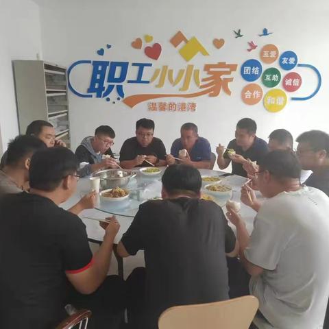 濮阳移动“暖心工程”到一线 “五小”面貌焕新颜