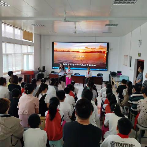 四季繁花写经年 千里风月绘征途