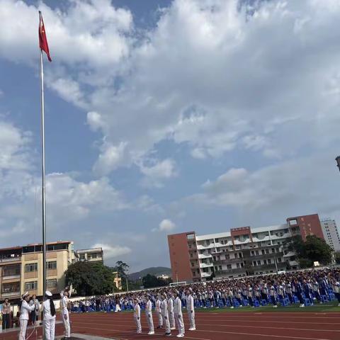 骏马踏新程，童心向未来 ——防城区第六小学2026年春季学期开学典礼圆满举行