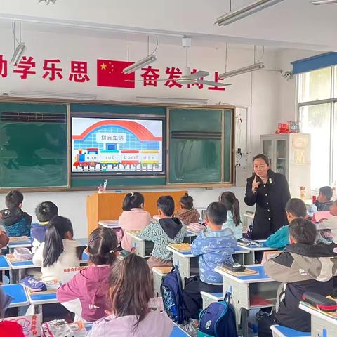 聚焦课堂促成长 共研共思探真知——许昌市灞陵路小学公开课活动