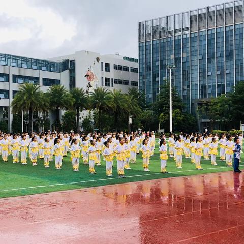 迎国庆，传礼仪——记205班“明中华之礼，扬民族风采”活动