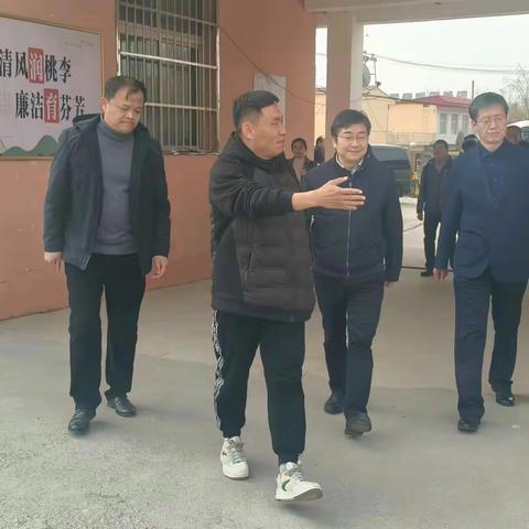 上海市教育委员会领导莅临东长凝学校调研参观