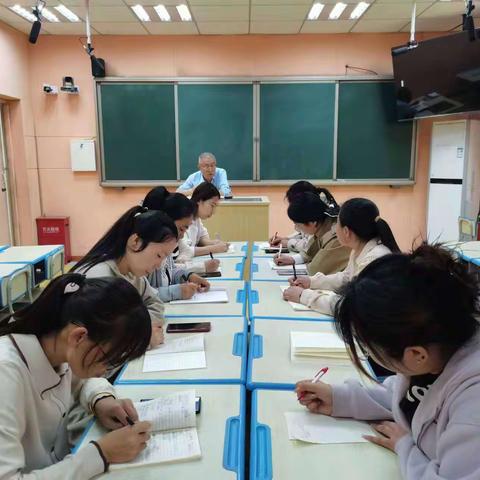 趣“玩”课堂，点亮科学之光 ——曹口完小科学实验周总结