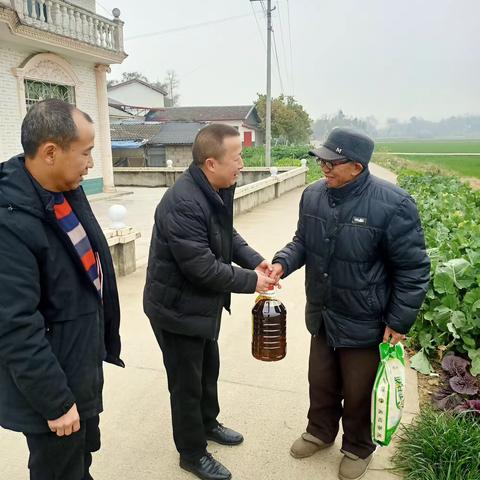 严寒送温暖  深情记心间——绵阳市安州区黄土镇乐兴小学春节慰问退休老教师活动