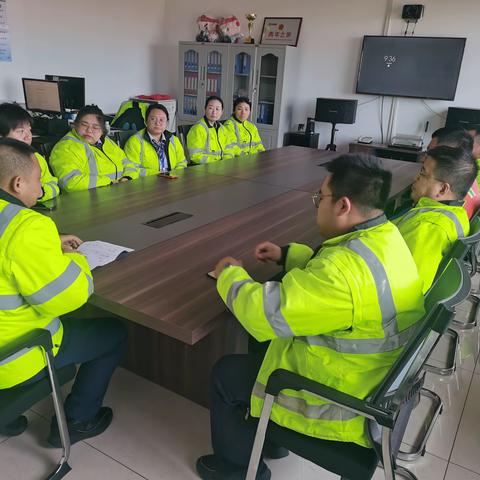 以学法明责，筑安全防线