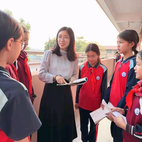 表彰先进 树立典型——板芙镇广福小学2025学年第一学期十一月份月度人物