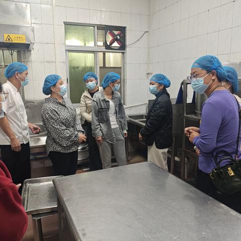 膳守初心 食护成长 —— 广福小学召开2025学年第一学期膳食委员会总结会