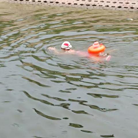 在水一方，自在呼吸