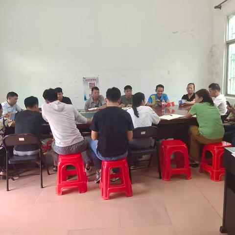 尼下村委会建设“无废乡村”改善人居环境