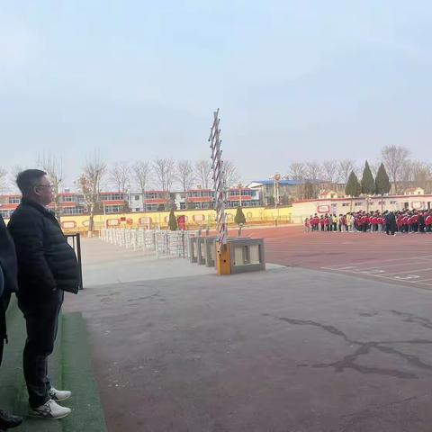 守护校园安全，共绘“防火墙” 东街小学火灾应急演练