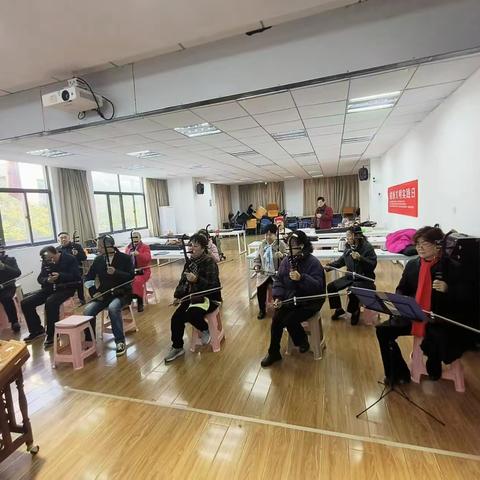 武汉水岸国际 二胡沙龙2025年春节联欢会