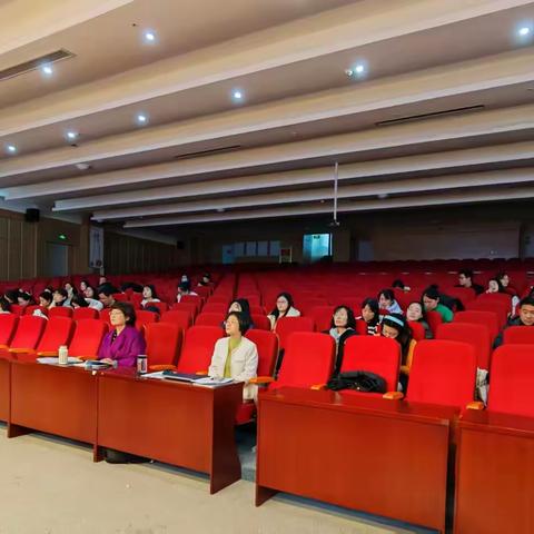 协手联研，共同成长 ——邢凤珍名师工作室走进高新区