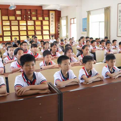 广东顺德农村商业银行股份有限公司“绿色爱心电脑”捐赠仪式--170期至171期