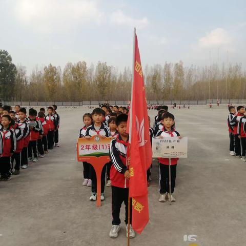 传文人风骨，做有为少年--记2022级1班运动会风采