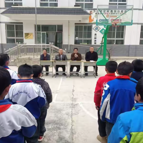 “三抓三促”行动进行时（主动创稳）十里学区各学校反有组织犯罪活动简讯