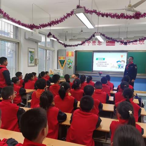 拒绝校园欺凌，共建和谐校园——碑林区司法局走进景龙池小学开展防范校园欺凌普法讲座