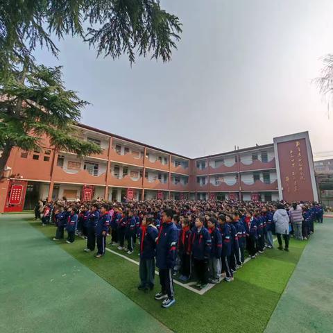 拒绝欺凌 守护同行——碑林区司法局到景龙池小学开展法治进校园活动