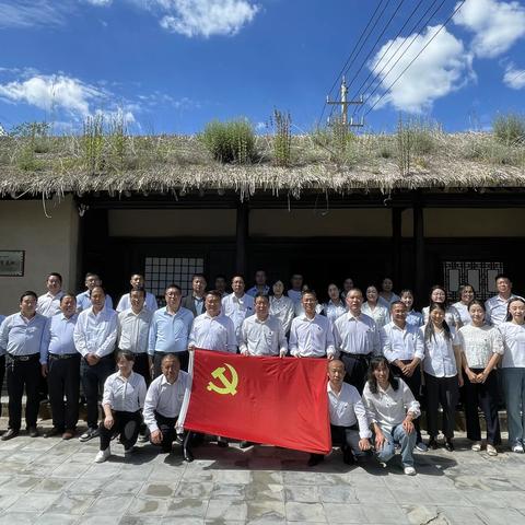 【“三抓三促”行动进行时】茶埠学区总支委员会——赴毛泽东旧居开展专题教育活动纪实