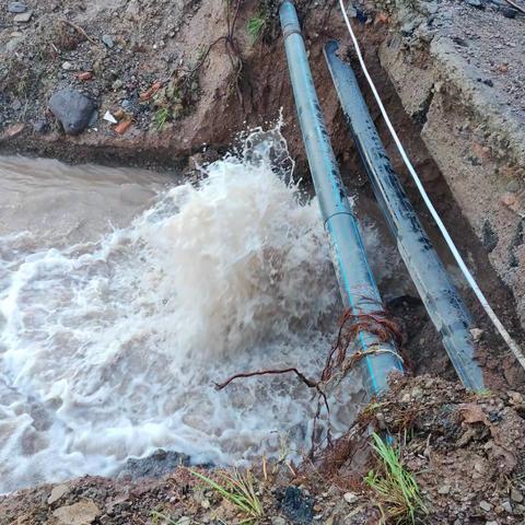 一公司损坏供水管网被查处