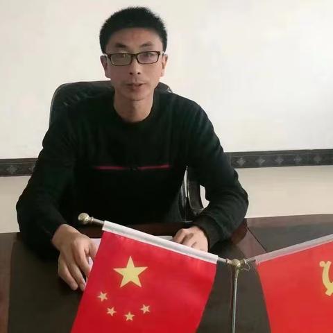 师者如光  微以致远