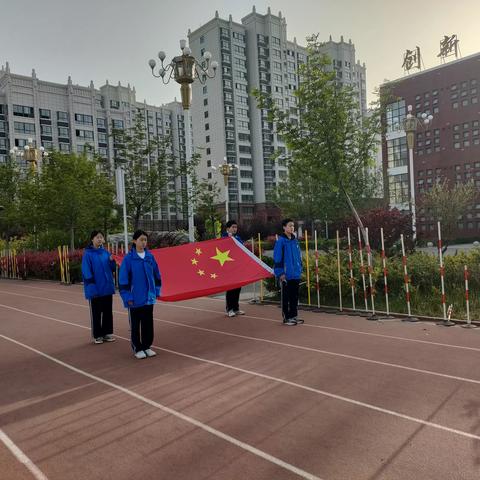 忆英烈，承先志，知感恩，爱学习——南乐县第二初级中学第十周升旗仪式纪实